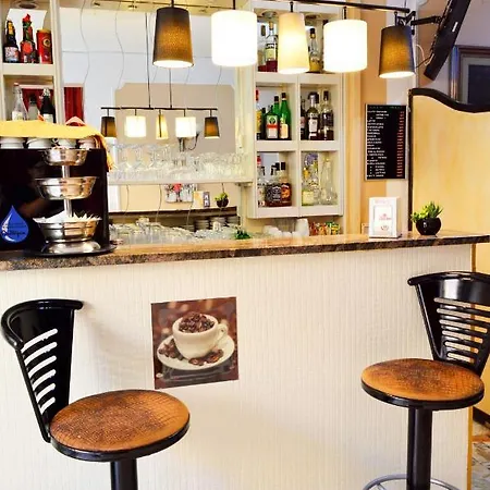 In Guest - New Cirene Economy Single * Римини