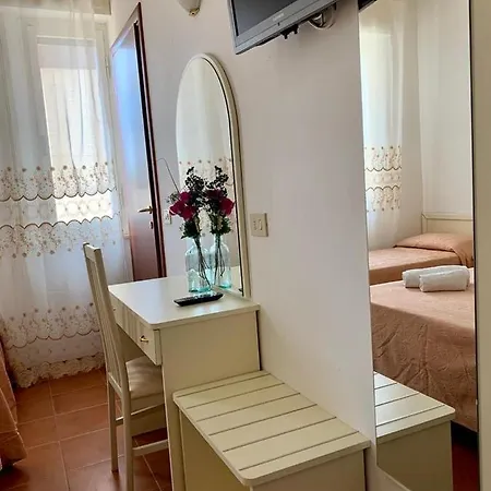 Vendégház In Guest - New Cirene Economy Single Rimini